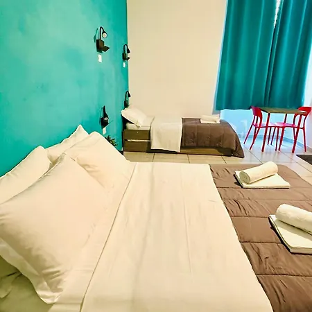 Jupiter ゲストハウス *